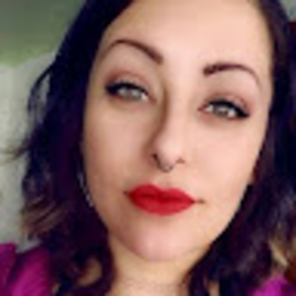 Meet your Posher, Melana